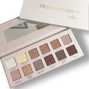 🎄SALE! | 💕⭐️HP⭐️💕Treasure Chest Eyeshadow Palette Mellow 12 Shades New